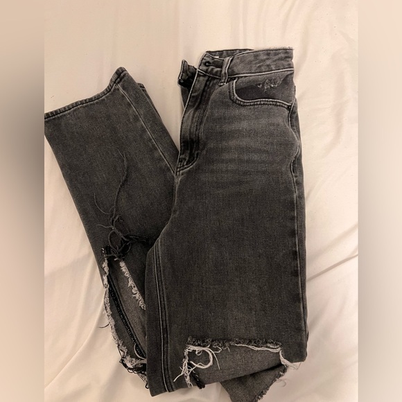 Pacsun size 26 straight fit light washed black ripped high wasted jeans - Picture 3 of 4